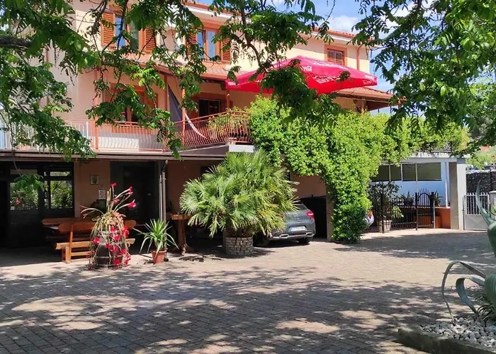 Auberge de jeunesse Skofije Ob Parenzani