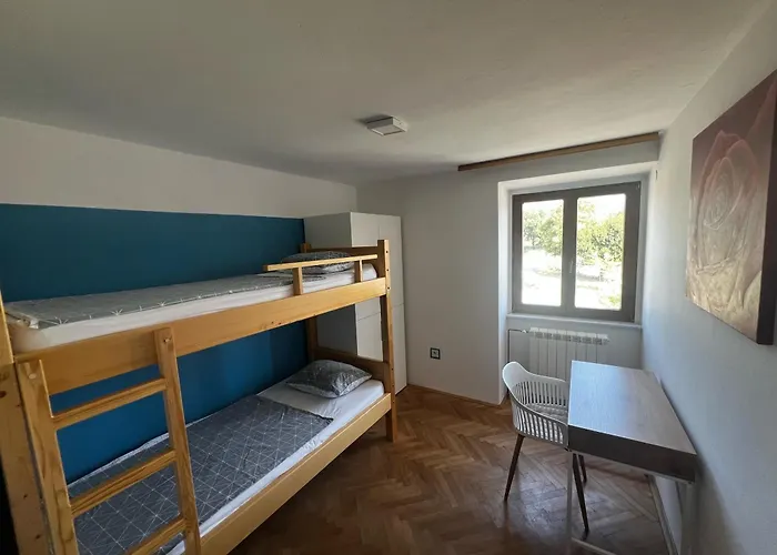 Skofije Ob Parenzani Auberge de jeunesse *